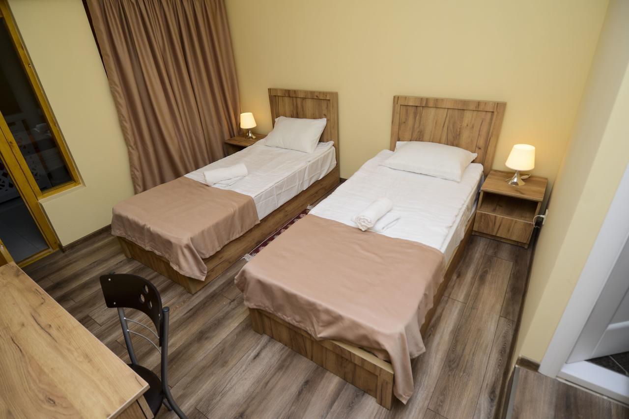 Hotel Old Street Tbilisi Esterno foto